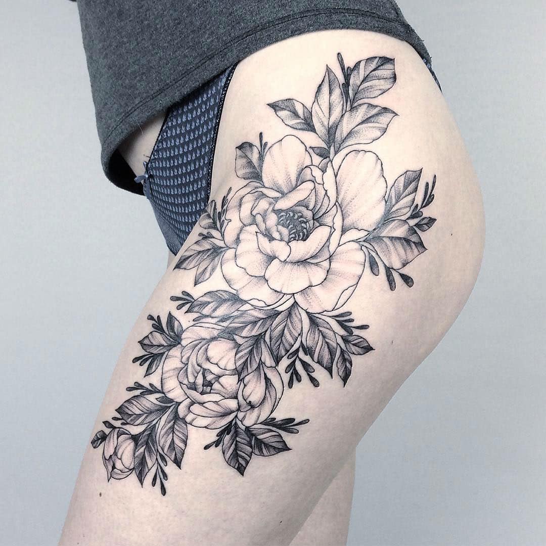 Yarinas Black and Gray Nature Tattoos