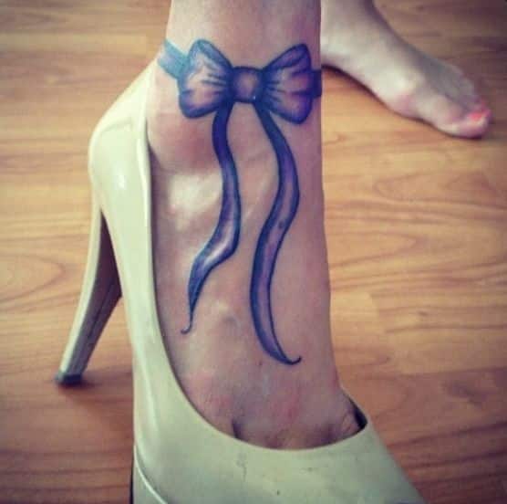 bow-tattoo-ideas09