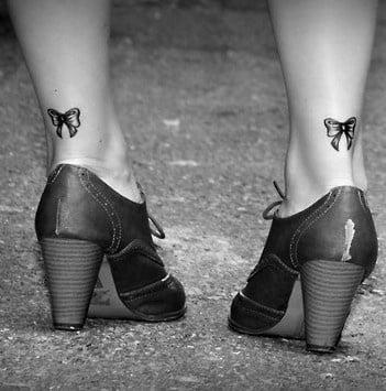 Extremely Chic Bow Tattoo Designs