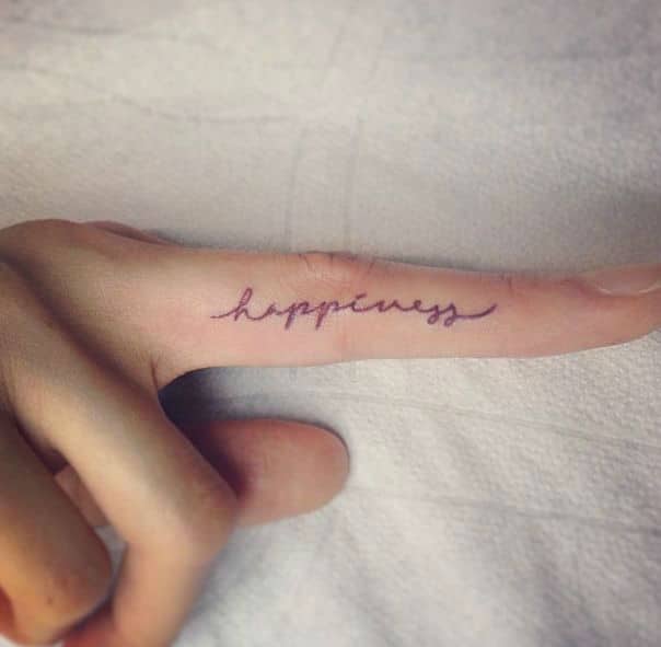 finger-tattoo-inspiration11