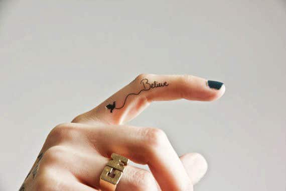 finger-tattoo-inspiration14