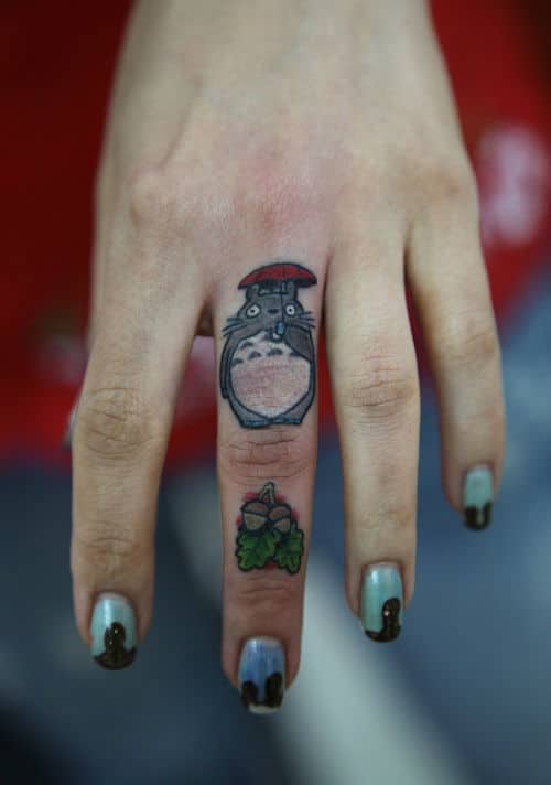 finger-tattoo-inspiration17