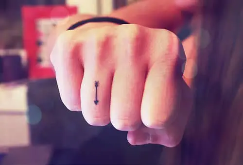 finger-tattoo-inspiration27