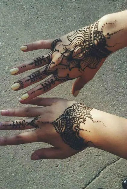 hand-henna-tattoo-designs33