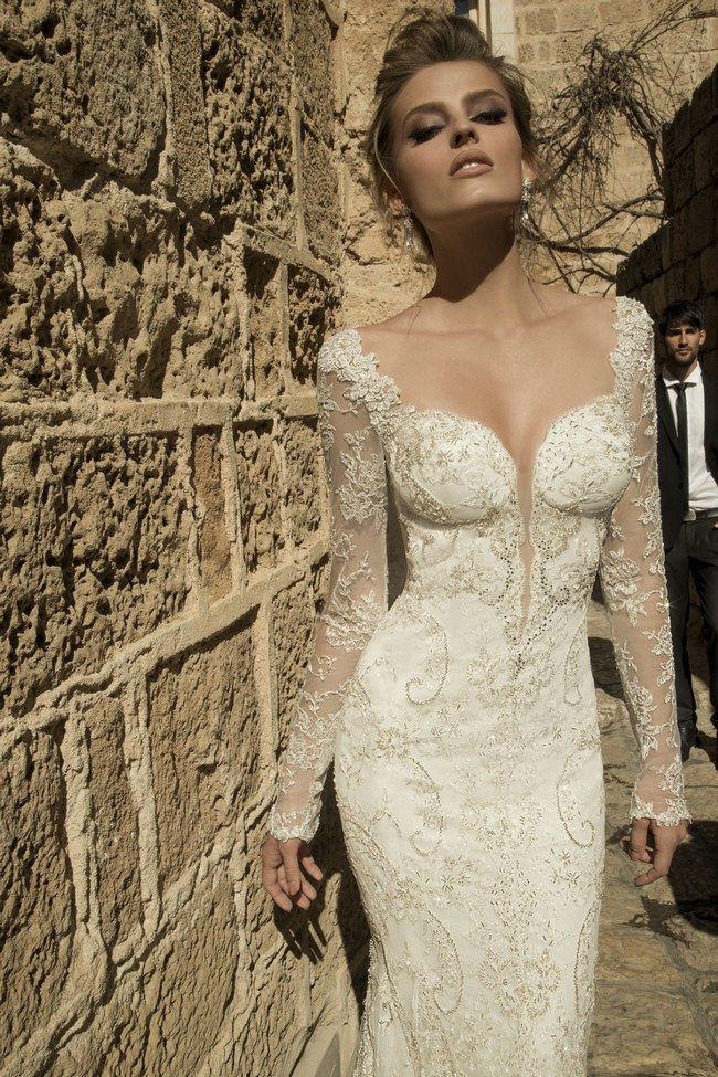 long-sleeve-wedding-gown07