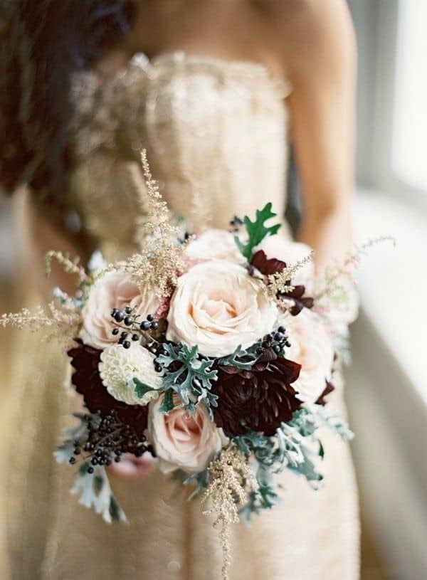 winter-bride-wedding-bouquet21