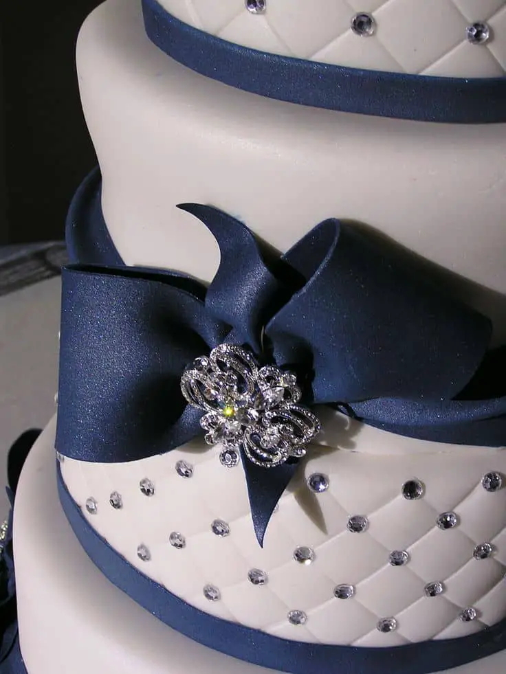 blue-white-winter-wedding-decoration02