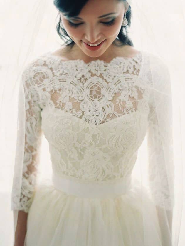 long-sleeve-wedding-dress15