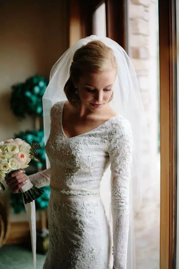 long-sleeve-wedding-dress20
