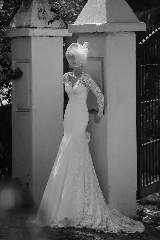 long-sleeve-wedding-dress28