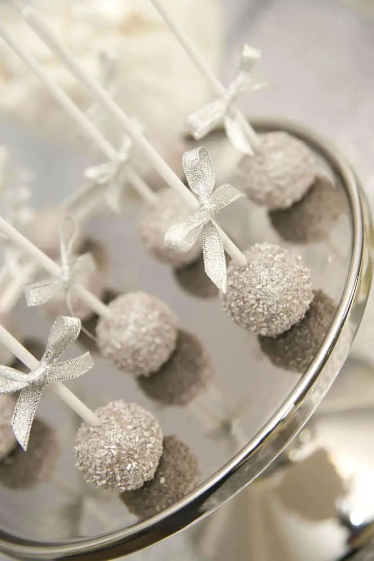silver-winter-wedding-decoration01