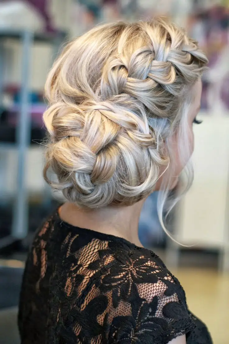 wedding-updo-bridal-hairstyle09