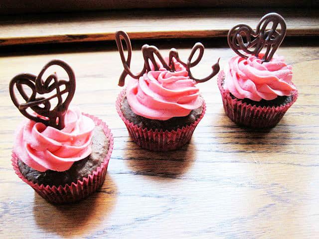 valentine-cupcake-heart09