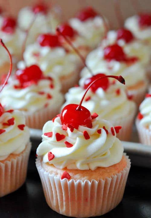 valentine-cupcake-heart100