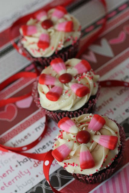 valentine-cupcake-heart177