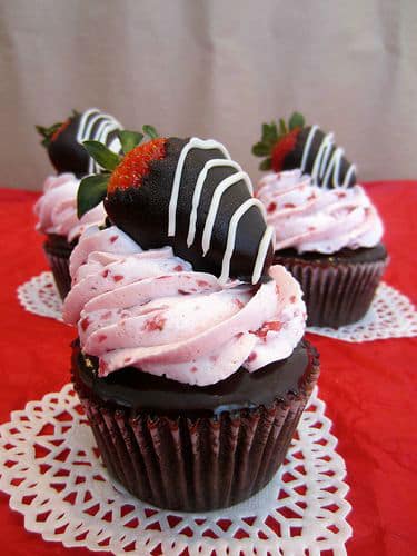 valentine-cupcake-heart205