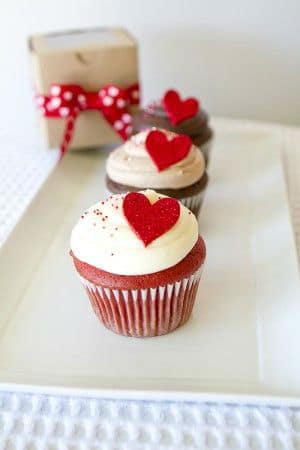 valentine-cupcake-heart233