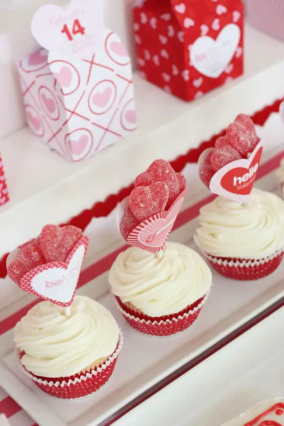 valentine-cupcake-heart30