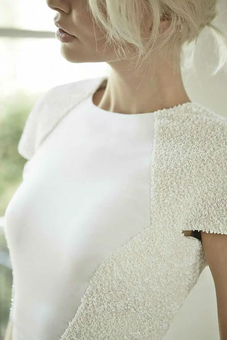 minimalist-elegant-wedding-dress23