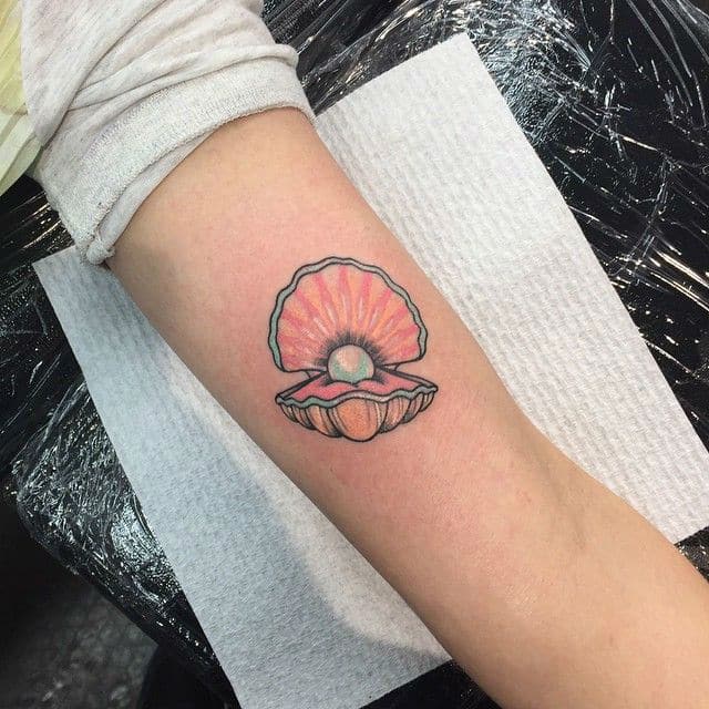 shell-tattoo-sea-design23