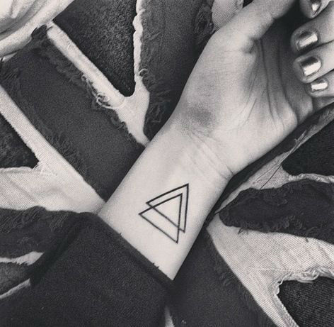 triangletattoo - Twitter Etiketi | Sotwe