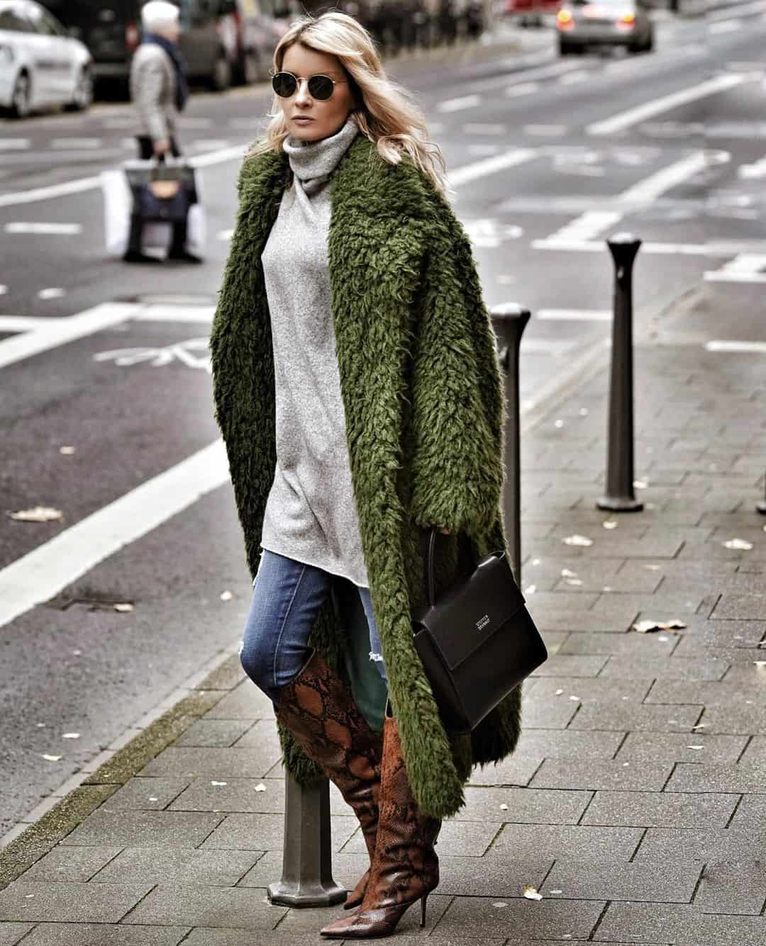 Street Style in All Colors by Gitta Banko
