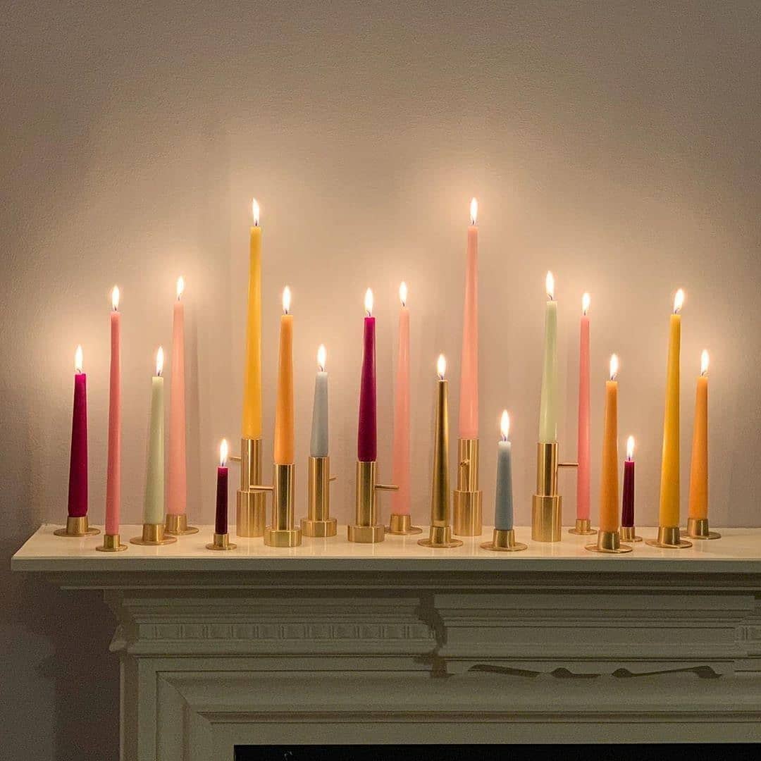 22 Festive Mantel Decoration Ideas For Christmas 22 Festive Mantel Decoration Ideas For Christmas