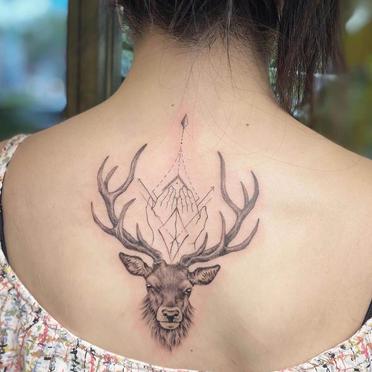 25 Captivating Deer Tattoo Ideas and Meanings