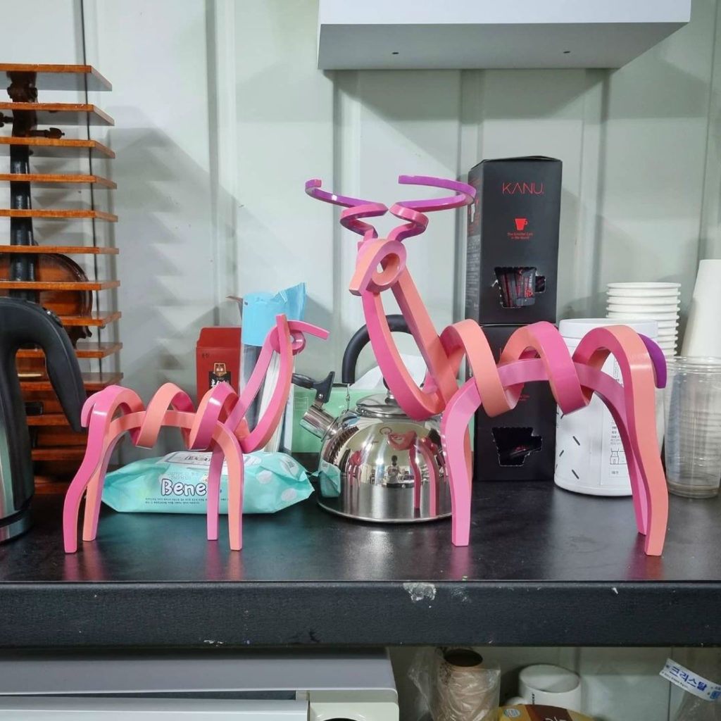 Vivid Metal Sculptures by Lee Sangsoo SORTRA