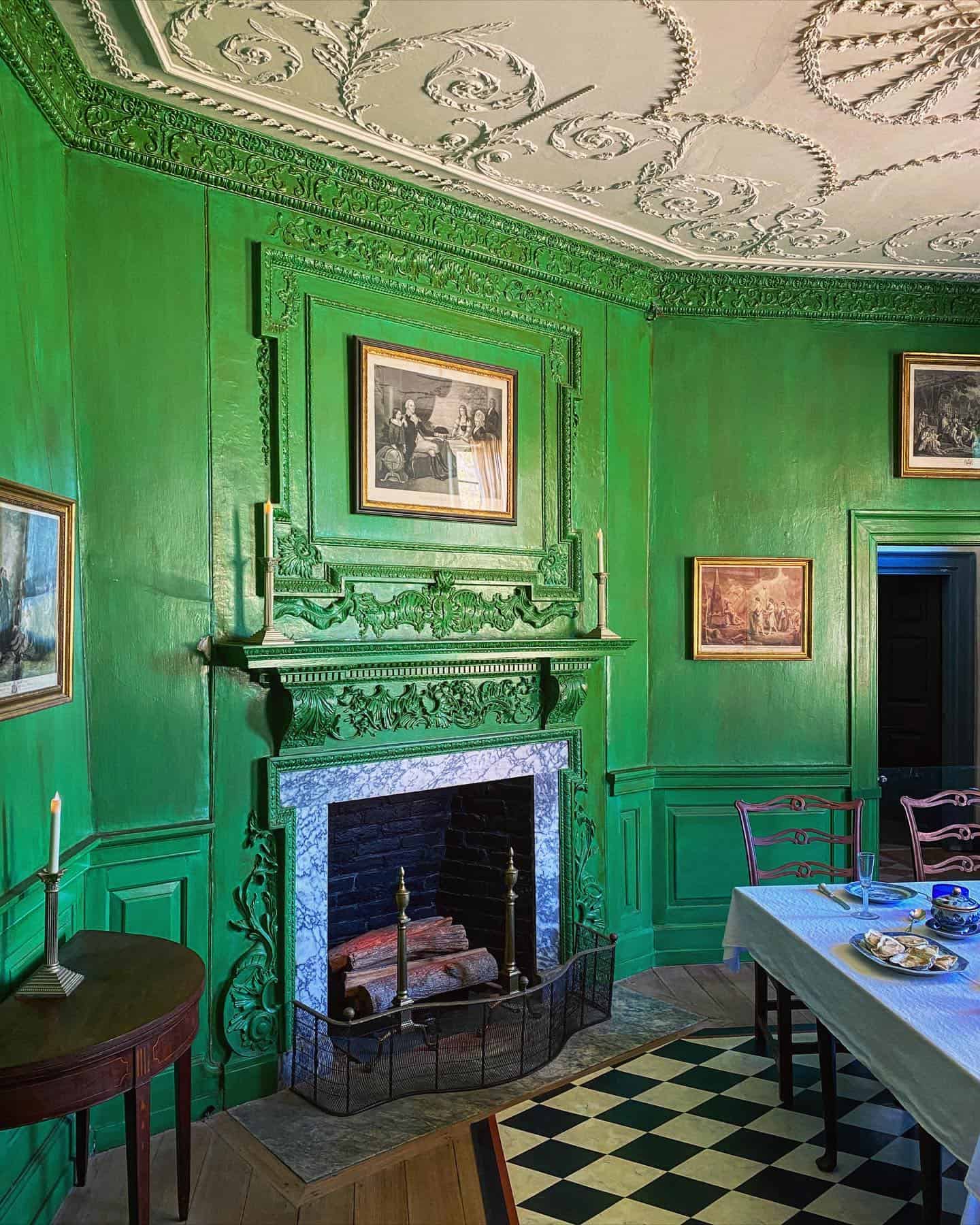 Extremely Romantic And Historic Interior Decoration by James Coviello