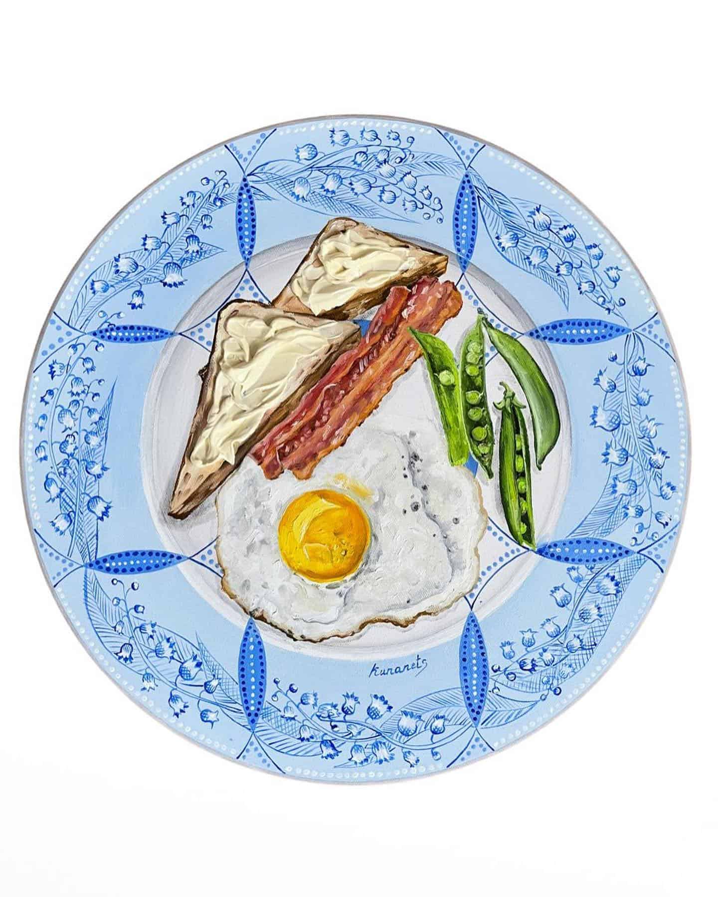 a yummy breakfast of bacon and eggs done with oil